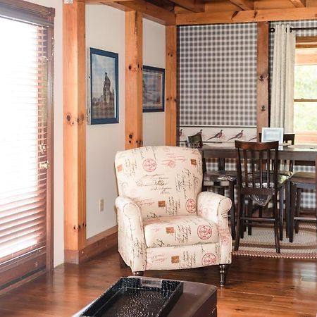 The Lake House A Hidden Gem Sleeps 4 Columbia Екстериор снимка