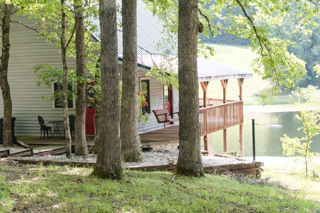 The Lake House A Hidden Gem Sleeps 4 Columbia Екстериор снимка